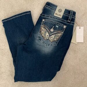 NWT Miss Me Mid Rise Capri Jeans
